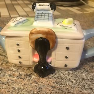 Vintage Mini Decorative Ceramic Teapot Office Desk has original tag